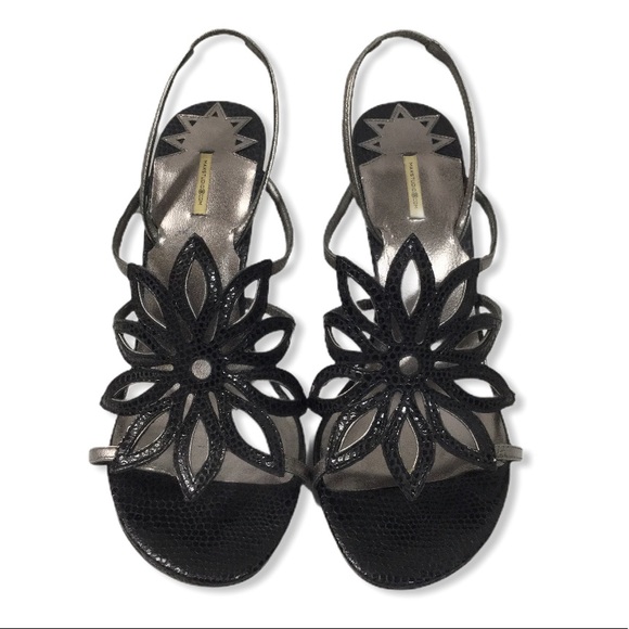 MAX STUDIO | 100% Leather Heeled Sandals - Flower Cutout - EUC - Sz: 7.5 - Picture 2 of 9